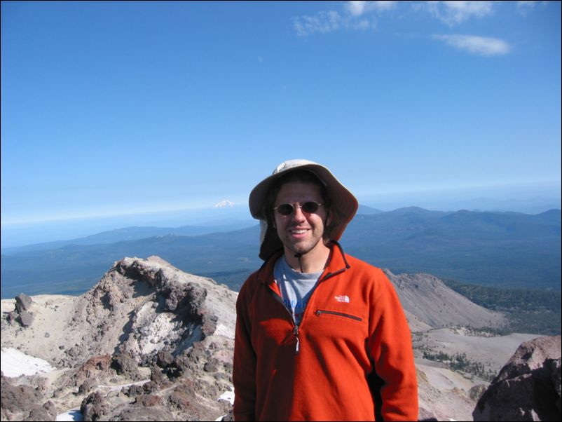 2005-07-31 Lassen (03) Shasta behind me